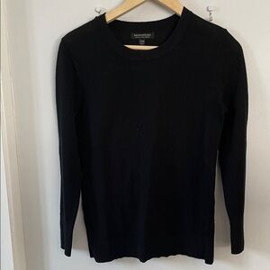 Banana Republic Midnight Black Pullover sweater womens size xxs